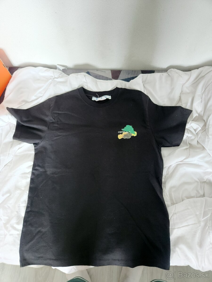 Off White tm