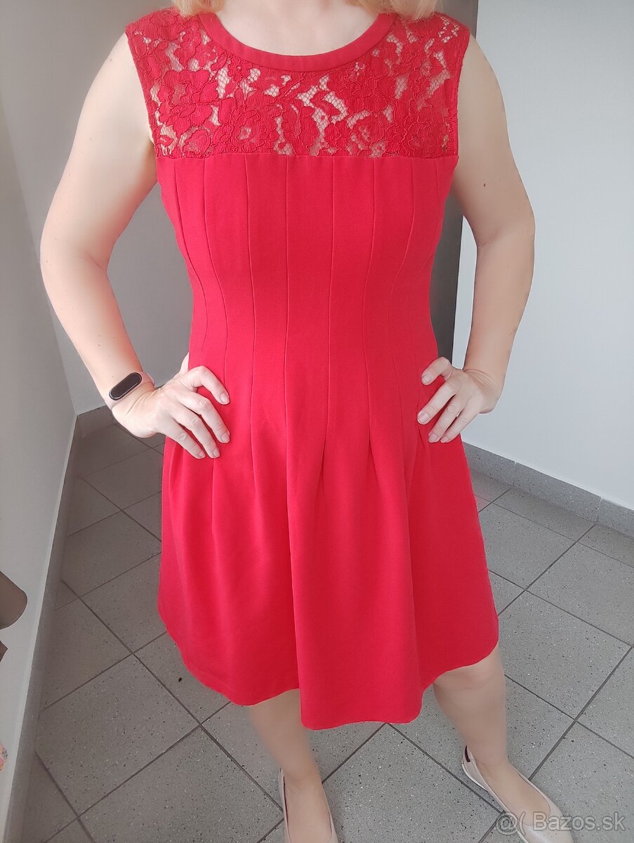 Krásne červené šaty H&M -veľ. 40