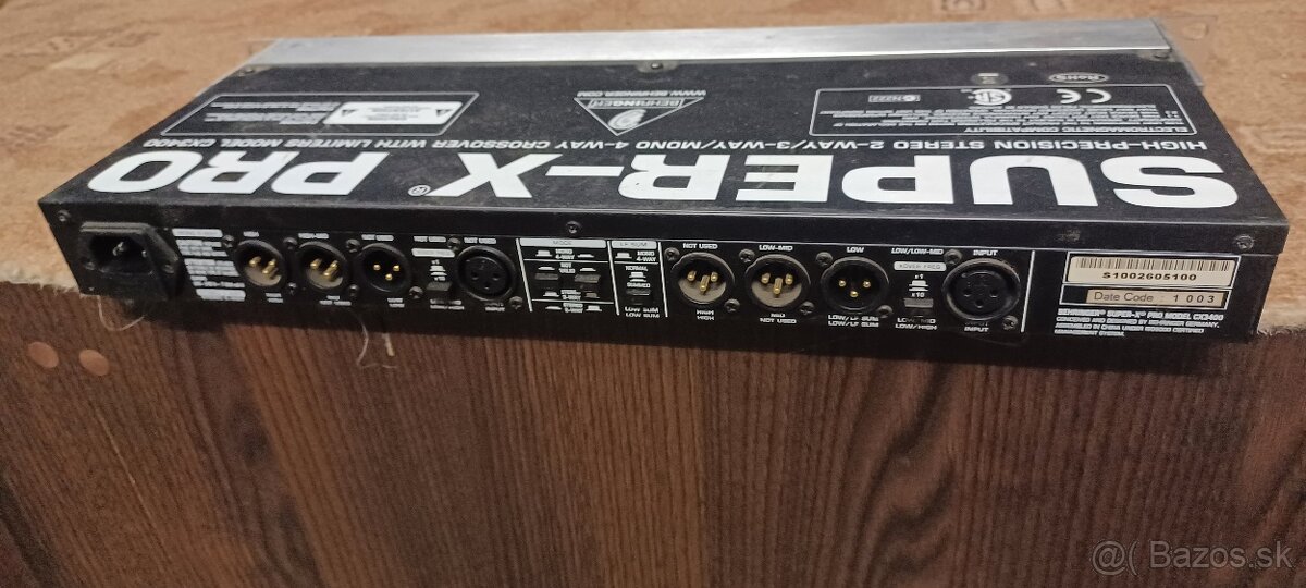 Crossover +Virtualizer Behringer