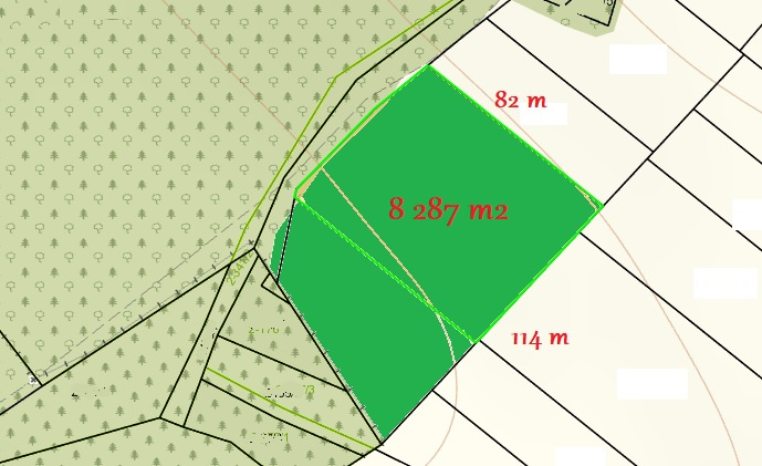 Veľký slnečný pozemok 8 287 m2, 11 km od B. Bystrice