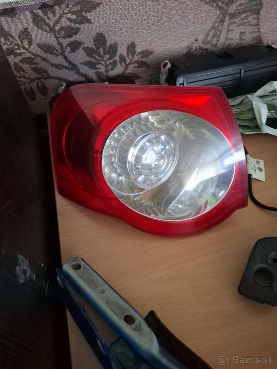 Zadné ľavé LED svetlo VW Passat B6 Variant