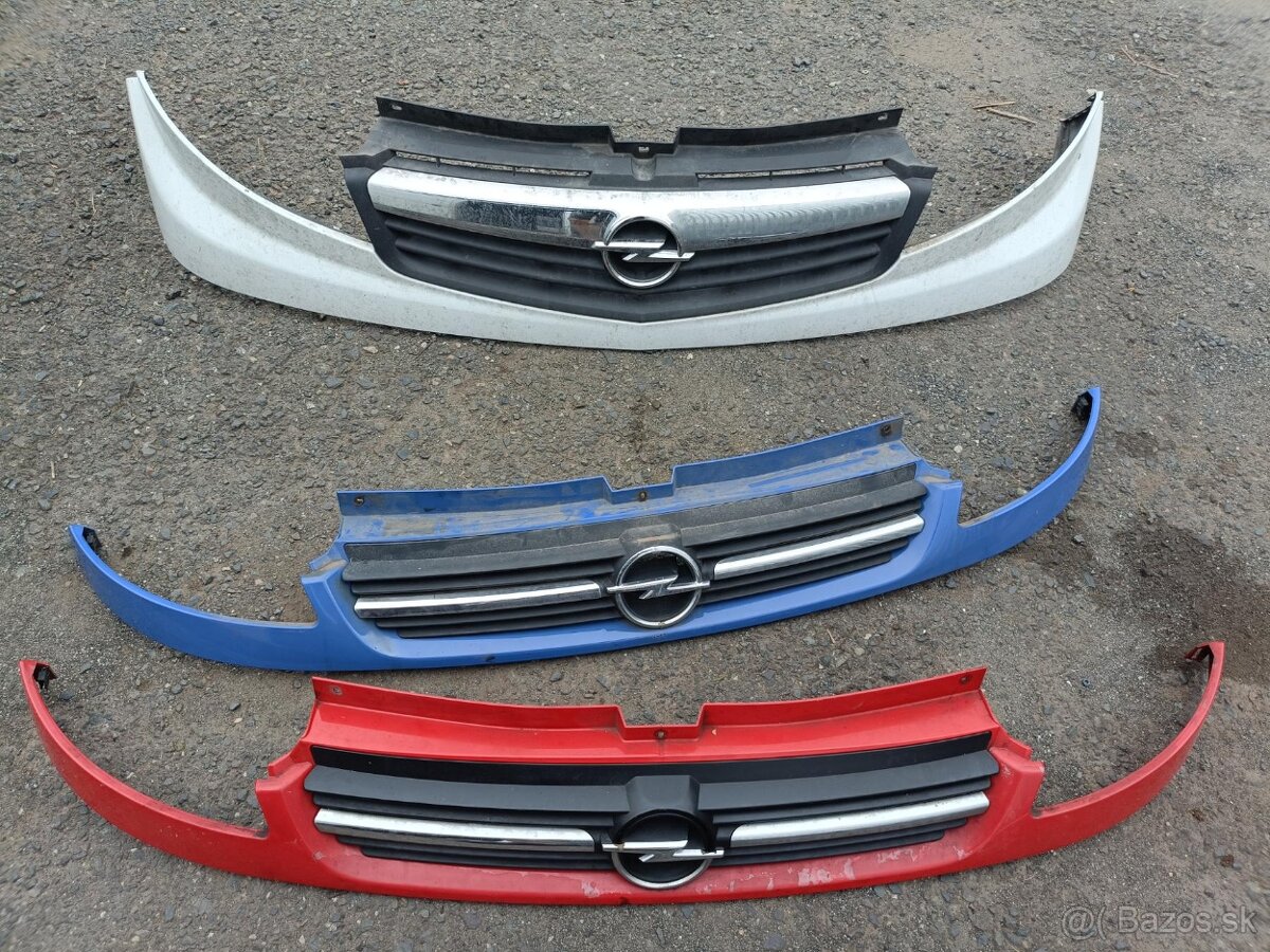 Maska mriežka chladiča Opel Vivaro 2001-2014