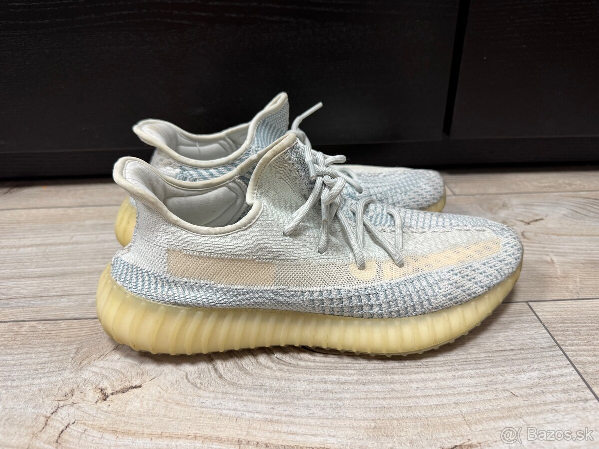 Yeezy boost 350 Cloud white