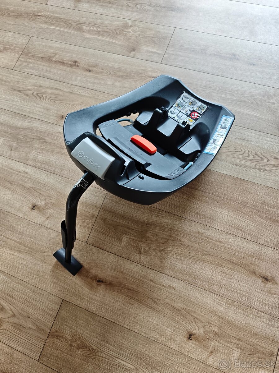 Izofix Cybex base 2