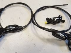 Sram G2 R 4piestokové (sada+kotúče) ako nové