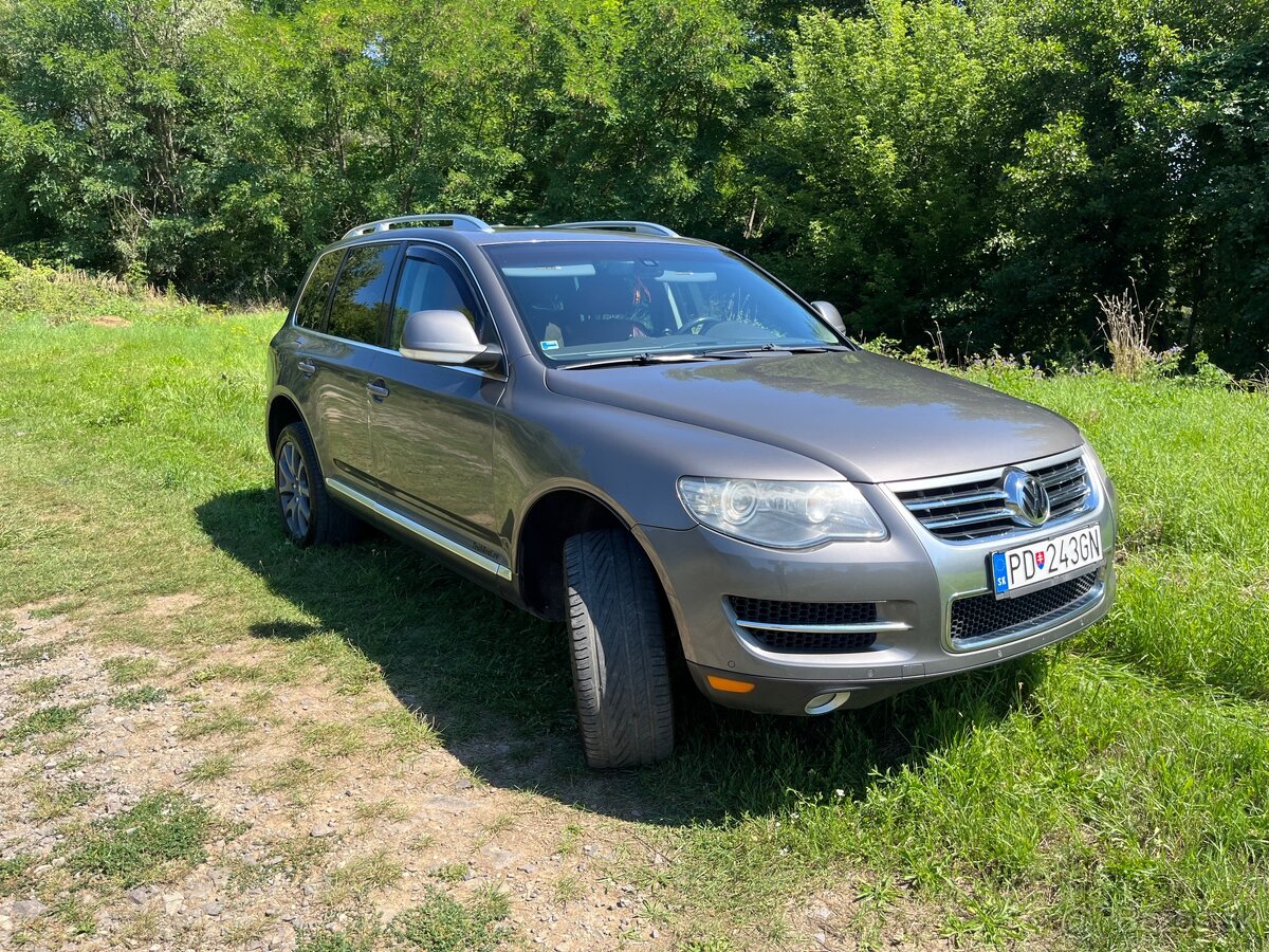 Predam vymením VW touareg 2008 4.2 benzín 260kw 225tis