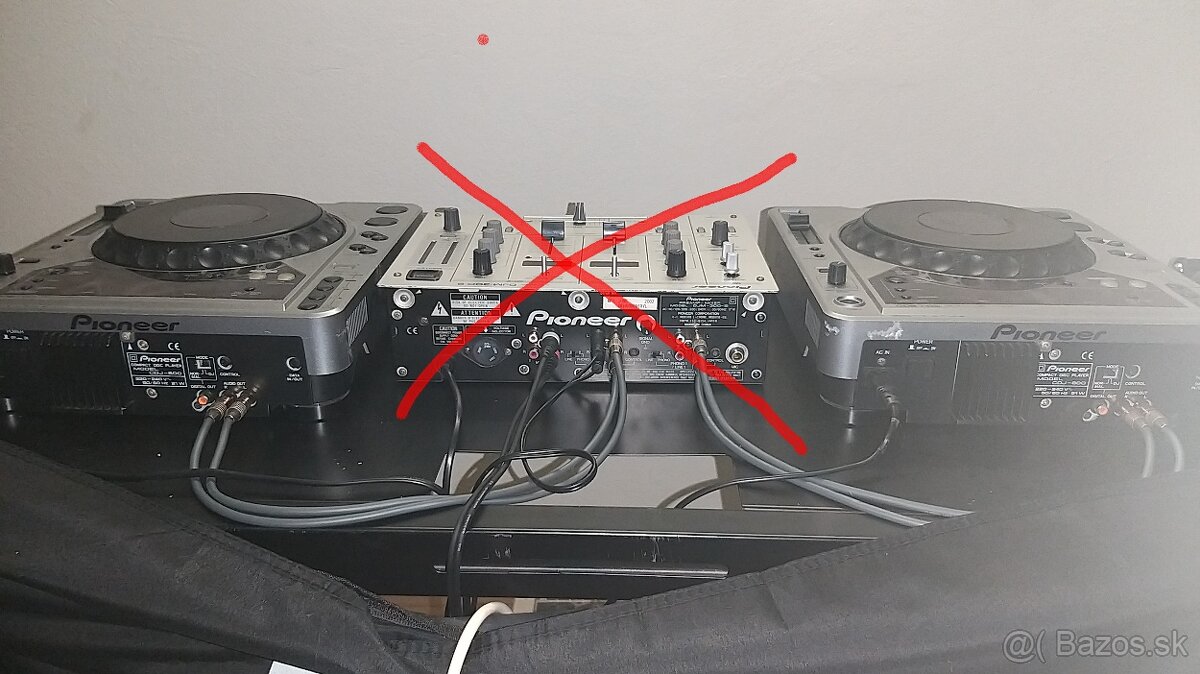 2x CDJ-800 MK1