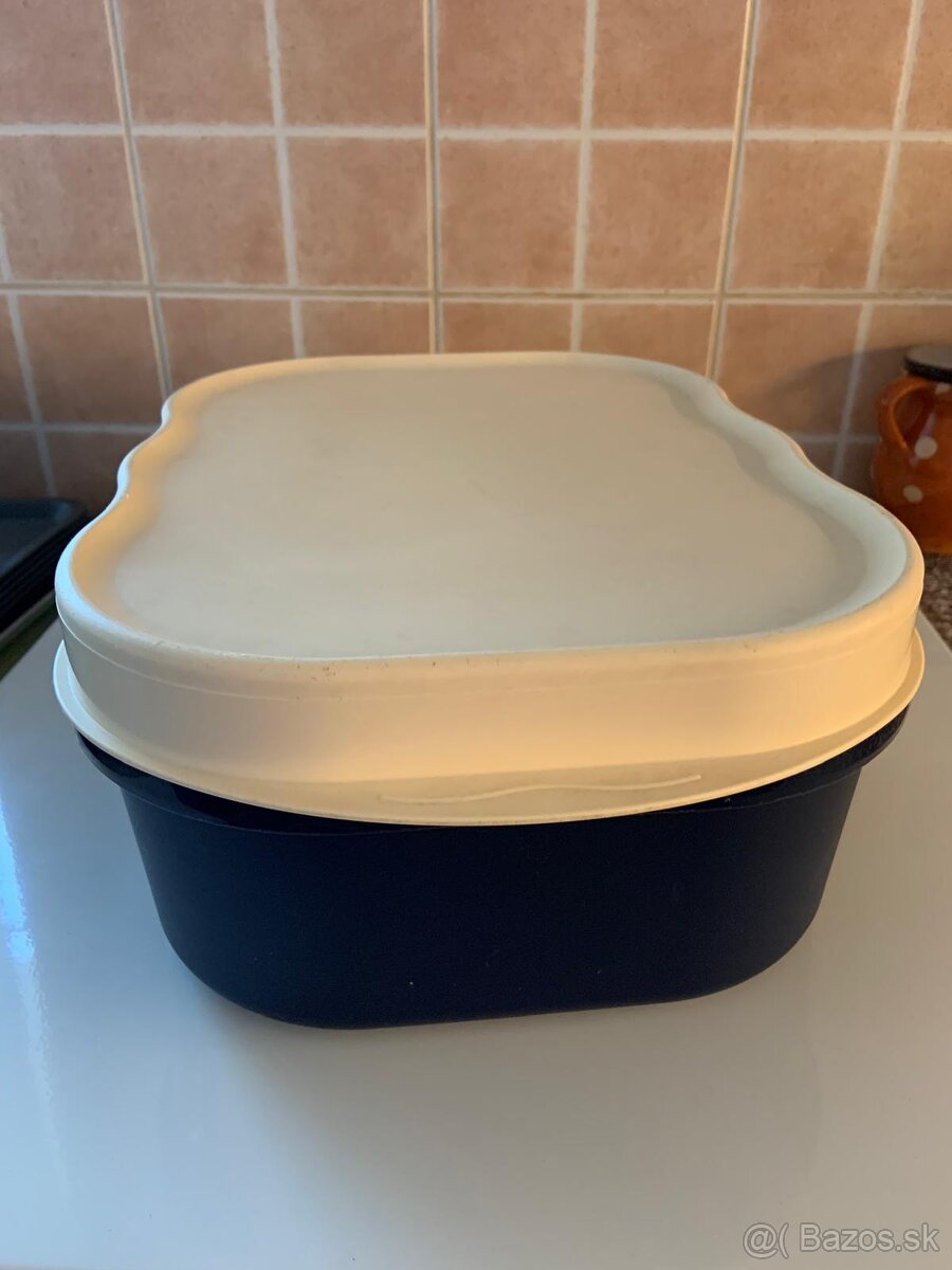 Tupperware chlebovka (veľká dóza na pečivo)