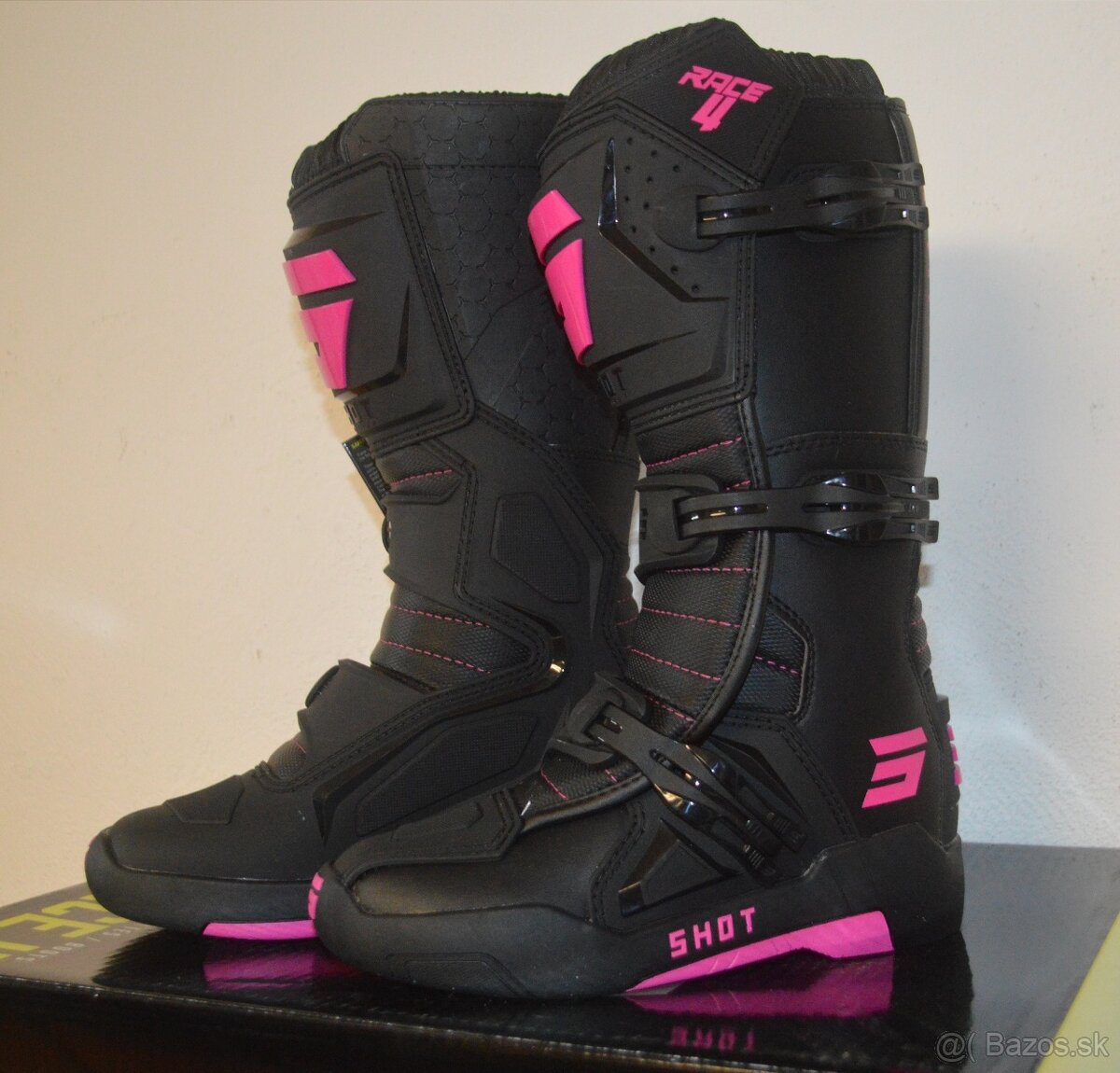 Predám mx sx čižmy SHOT čierne ružové