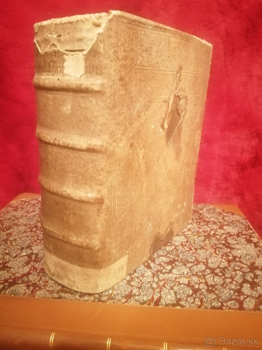 Stará hrubá baroková kniha z r. 1706 a 1702