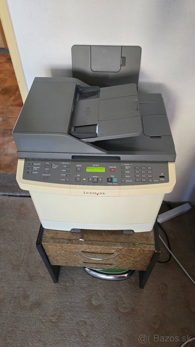 Multifunkčná farebná tlačiareň Lexmark X544 - vada tlače