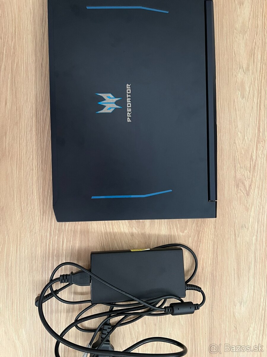 Predám Notebook Acer Predator Helios 300