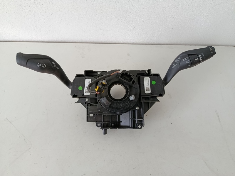 prepinacie packy focus mk3 bv6t13n064aj 80€