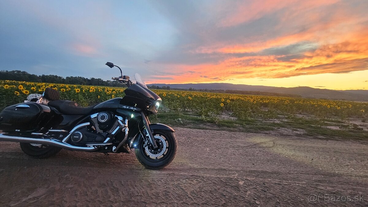 Kawasaki Voyager Custom