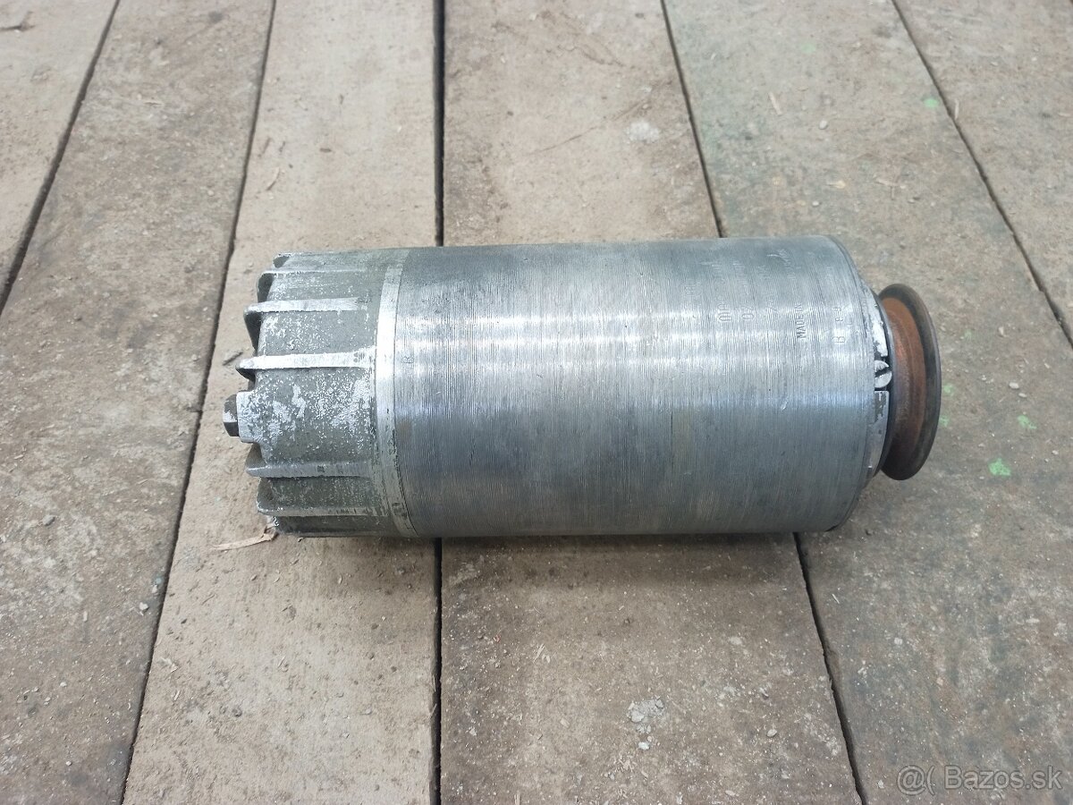 Dynamo 24V 30 A Tatra