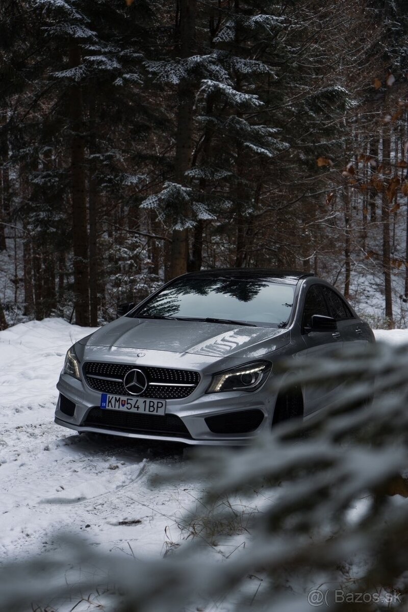 Mercedes CLA 200 Coupe, AMG, strešne okno