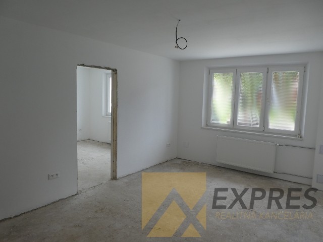RK EXPRES - PREDANÝ 2 izbový holobyt v Handlovej.