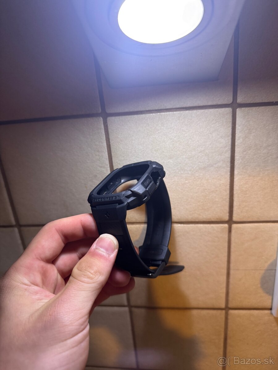 Predám SPIGEN ARMOR PRO náramok na Apple watch ultra, TOP