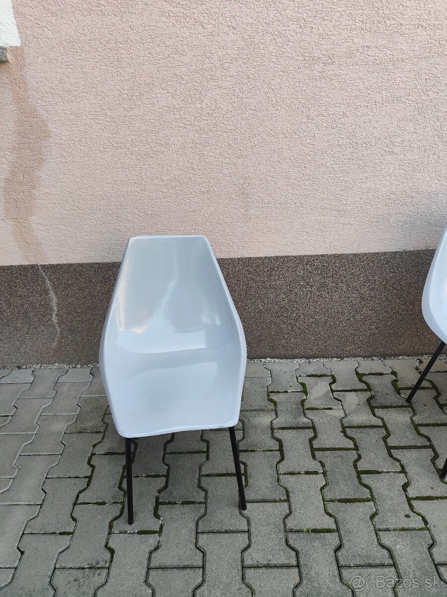 Predám retro stoličky