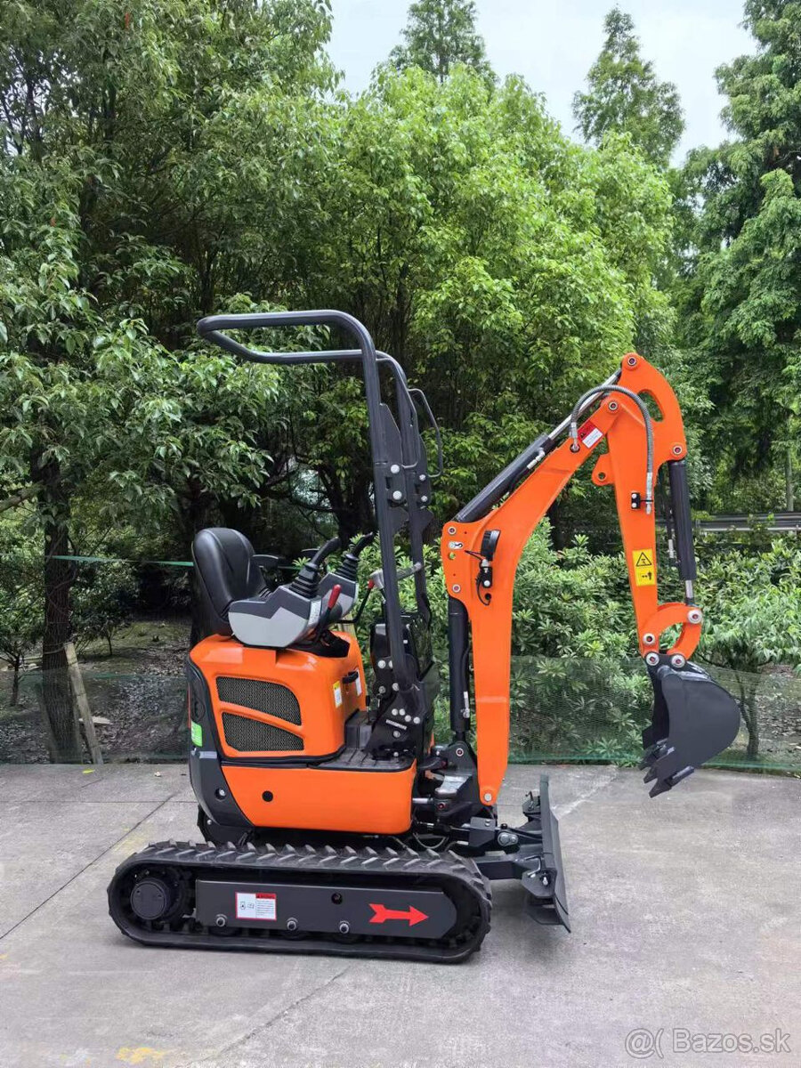 Predám tento skvelý profesionálny minibager váha 1200 kg