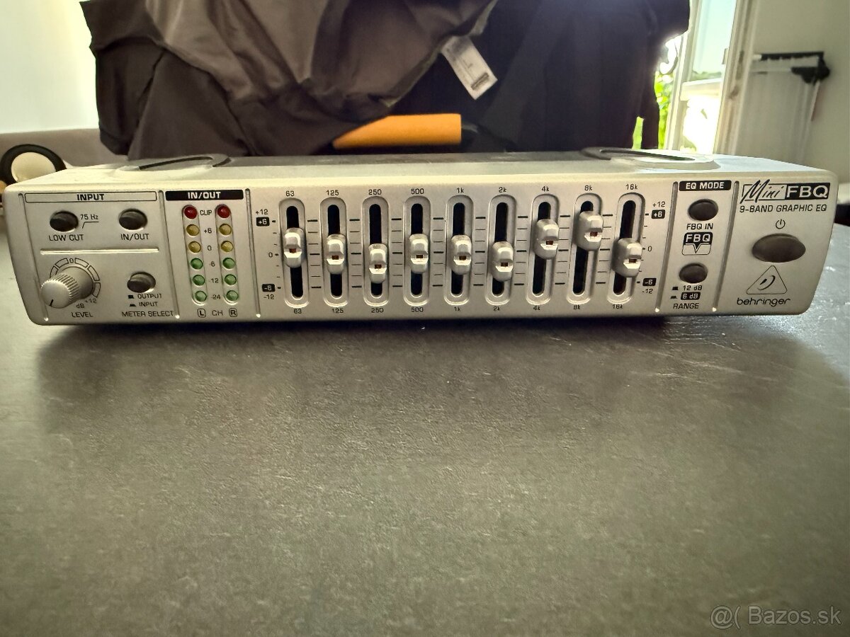 Behringer FBQ800