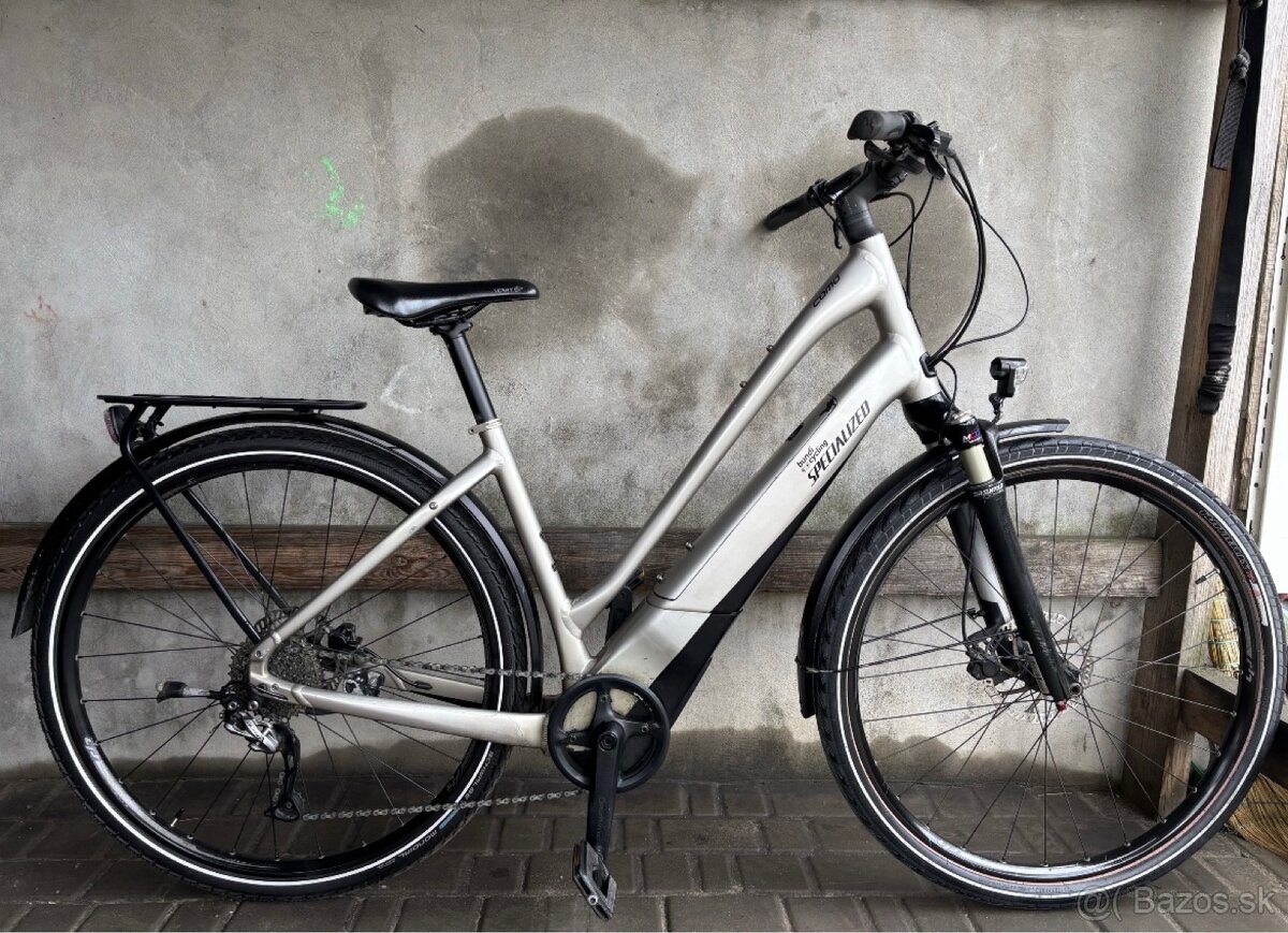 Elektrobicykel SPECIALIZED – stredový motor