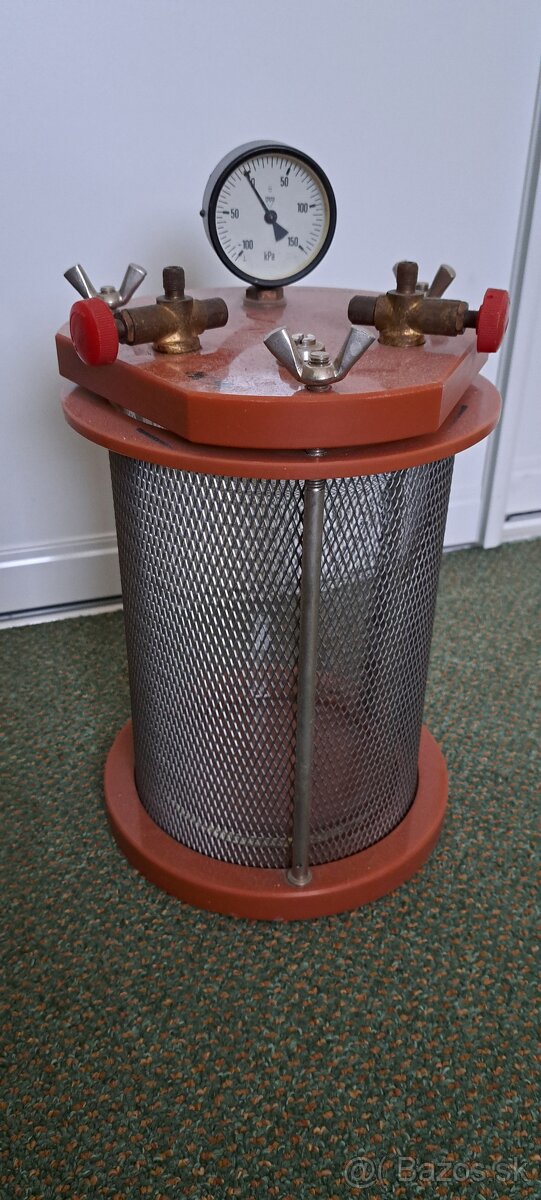 Tlaková nádoba 3,3l