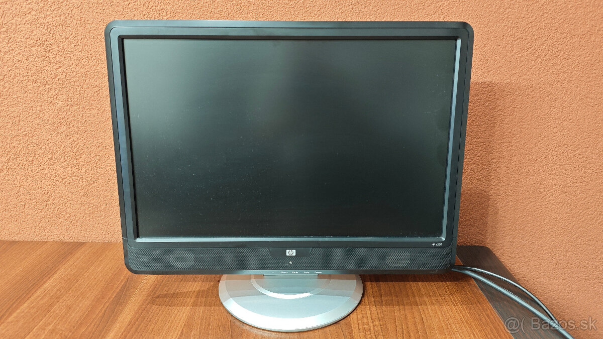 22" LCD monitor
