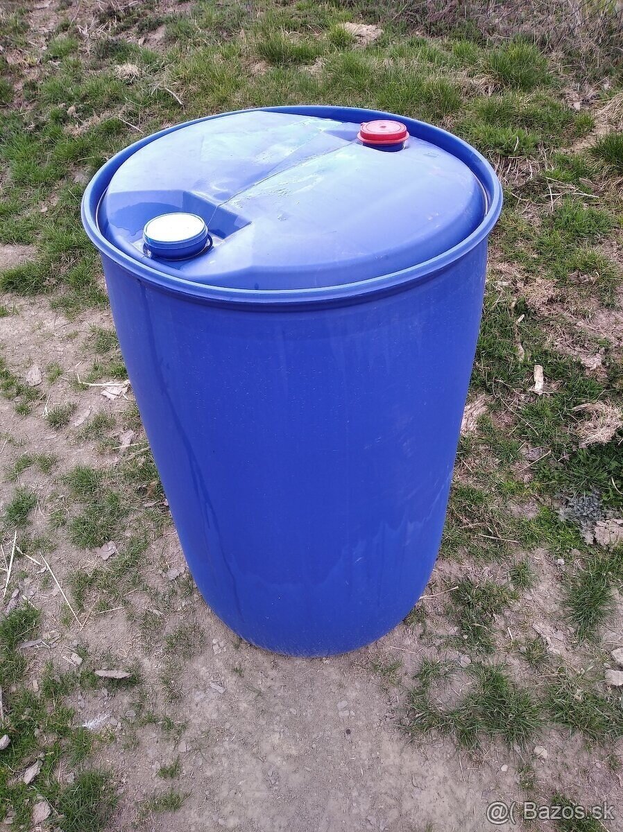 Sud kada ibc barel voda bidon bublinka nadrz 1000l kvas kuku