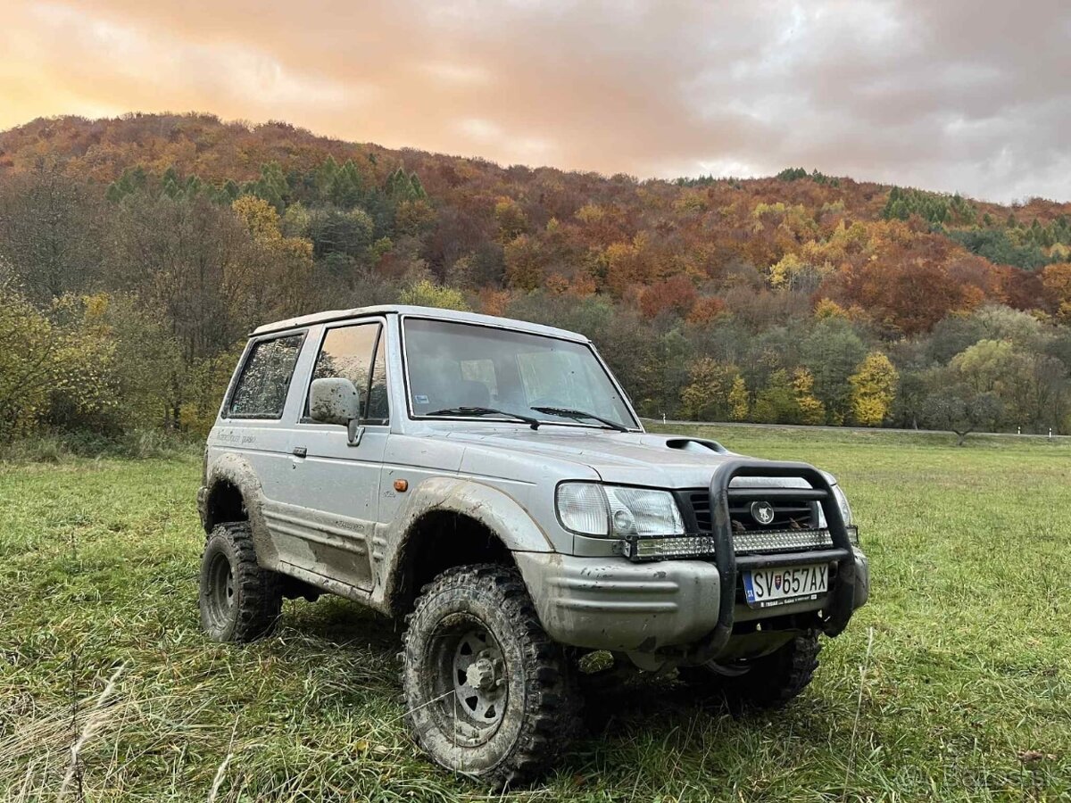 Hyundai Galloper
