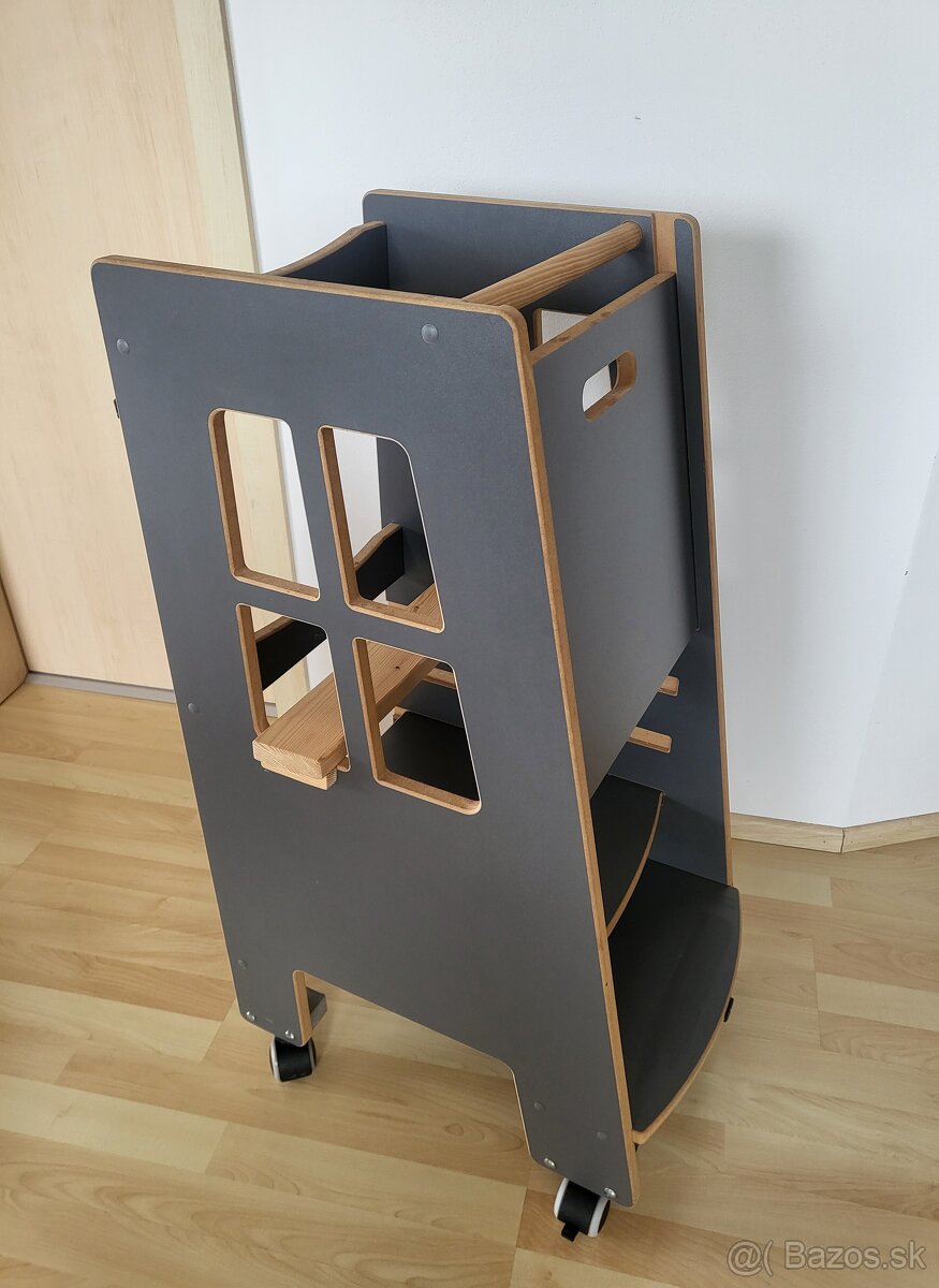 Uciaca veza montessori s kolieskami