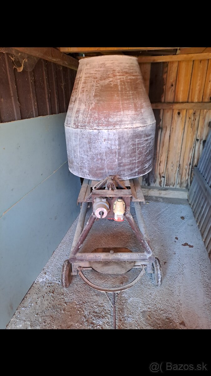 Stavebná miešačka