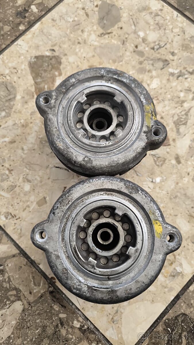 Uloženia zadných tlmičov A4 B5