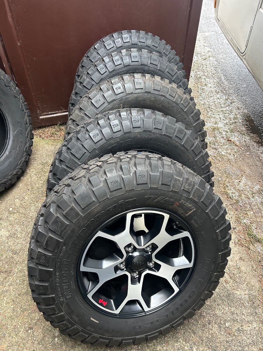 Kolesá Jeep Wrangler Rubicon 255/75 r17 Nová
