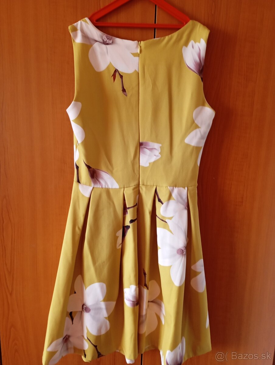 Dievčenské letné šaty