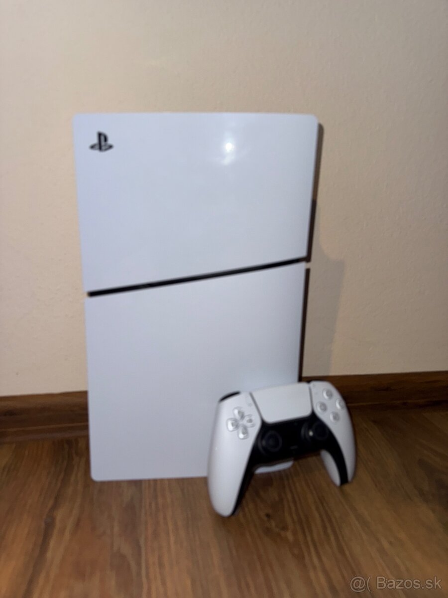 Predávam Playstation 5 Slim Digital + Fortnite Bundle