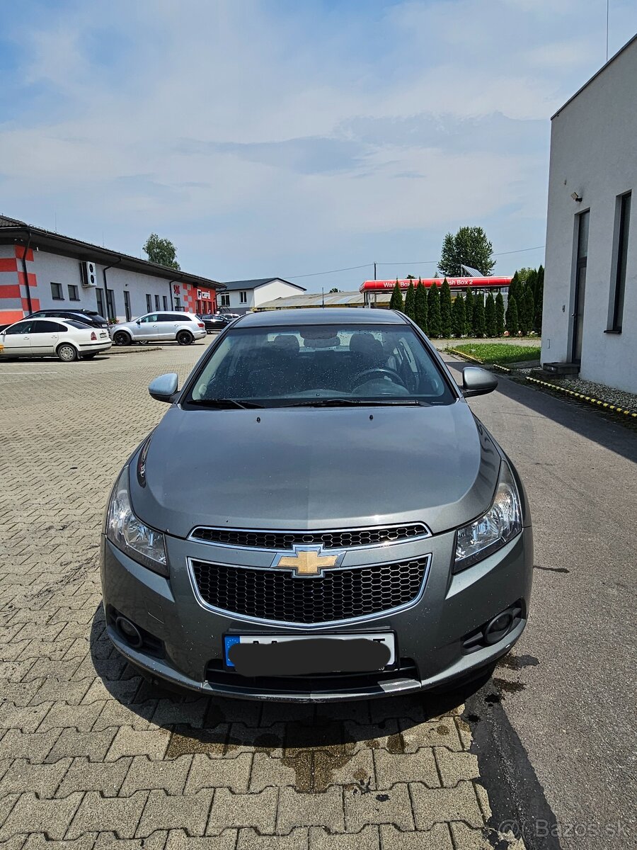 Predám alebo vymením – Chevrolet Cruze 2.0 VCDi 110 kW, r.v.