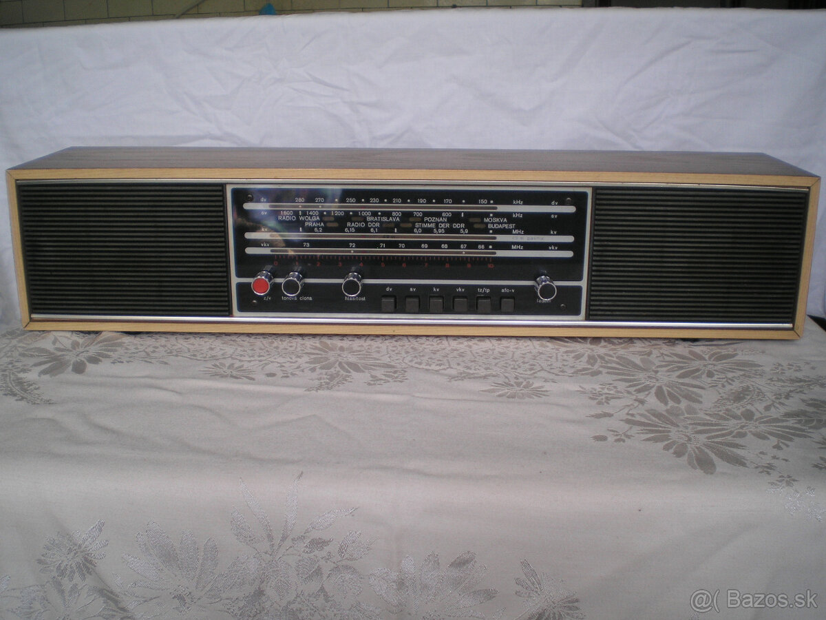 RFT Prominent de Luxe 214 - rádioprijímač Retro