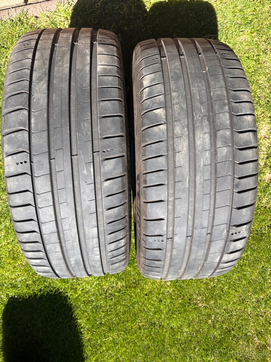 Michelin Pilot Sport 5 225/40 R18 DOT 2422