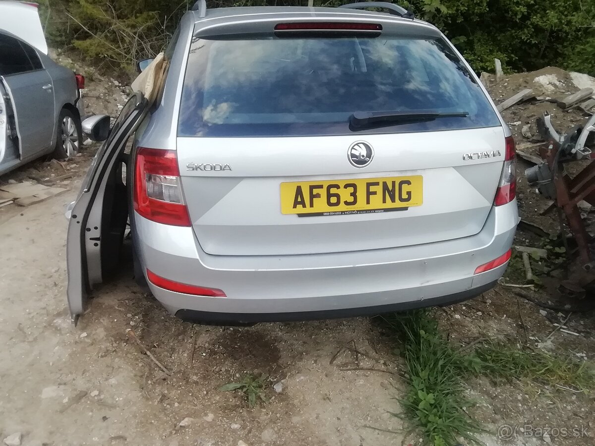 Zadný kufor škoda octavia 3 combi 2014