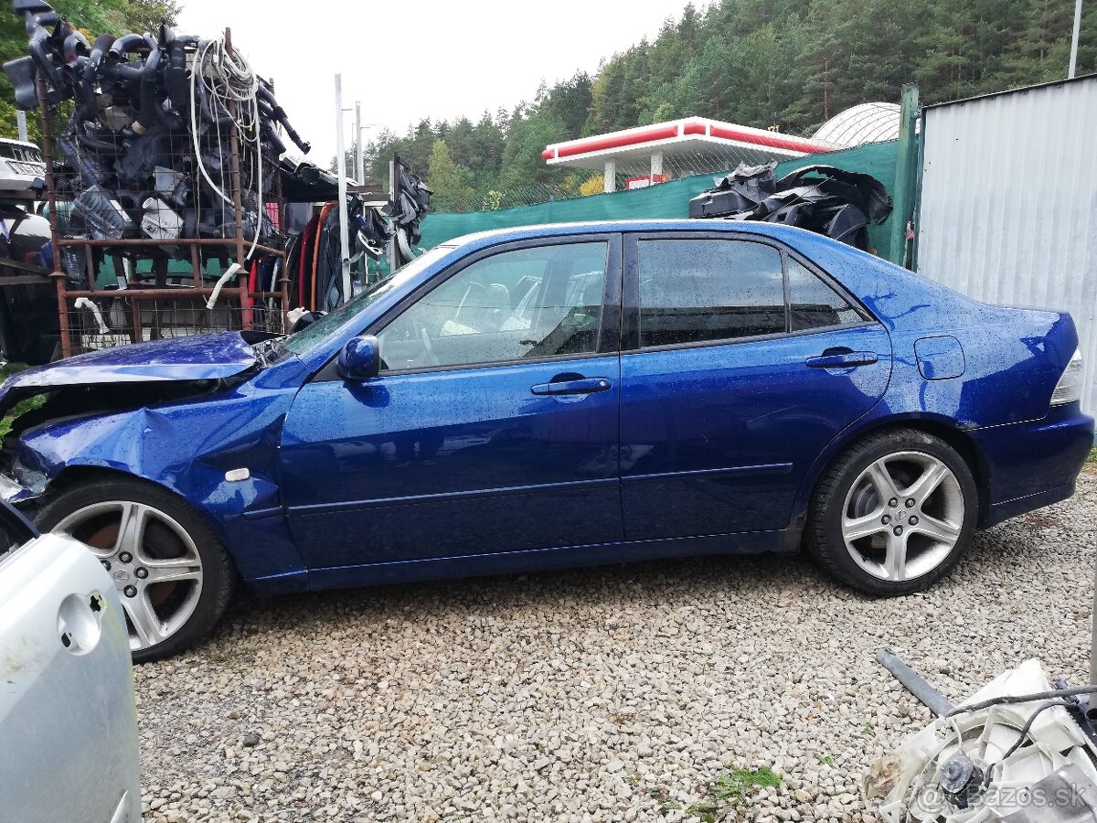 Predám dvere sklo Lexus is200 DO zosik