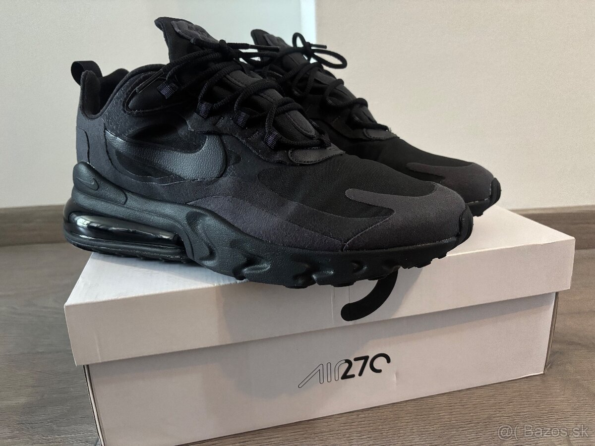 NIKE Air Max 270 React Black