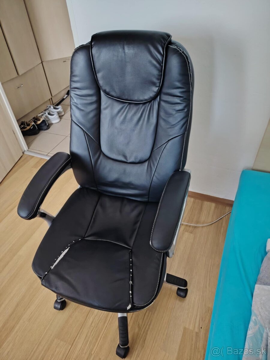 Plne funkčná stolička