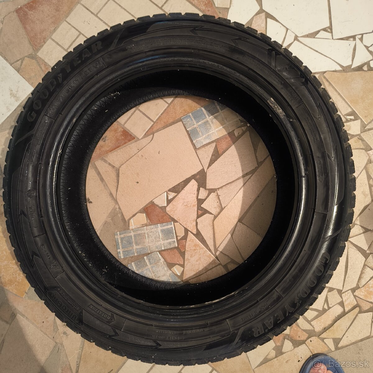 Zimná pneu Goodyear ultragrip performance+ 215/55 R17