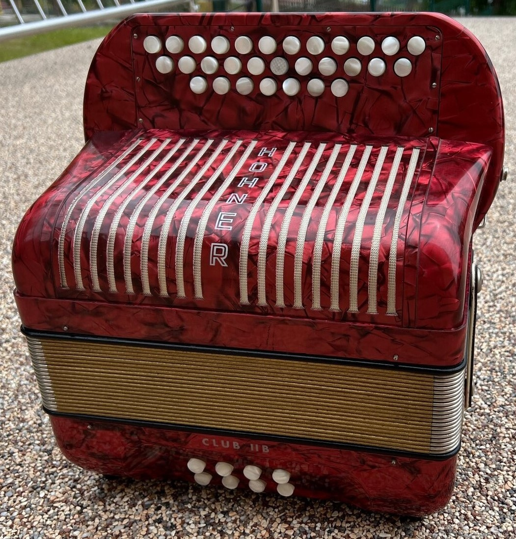 Heligonka Hohner Club IIB -- záruka --