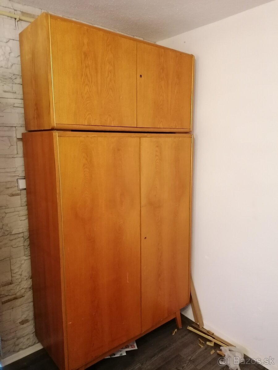 Skriňa