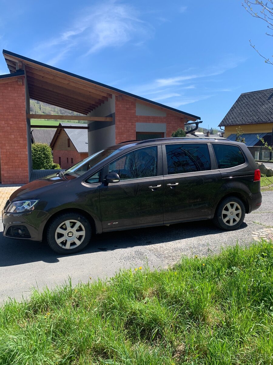 SEAT ALHAMBRA 130KW 2014 max výbava -