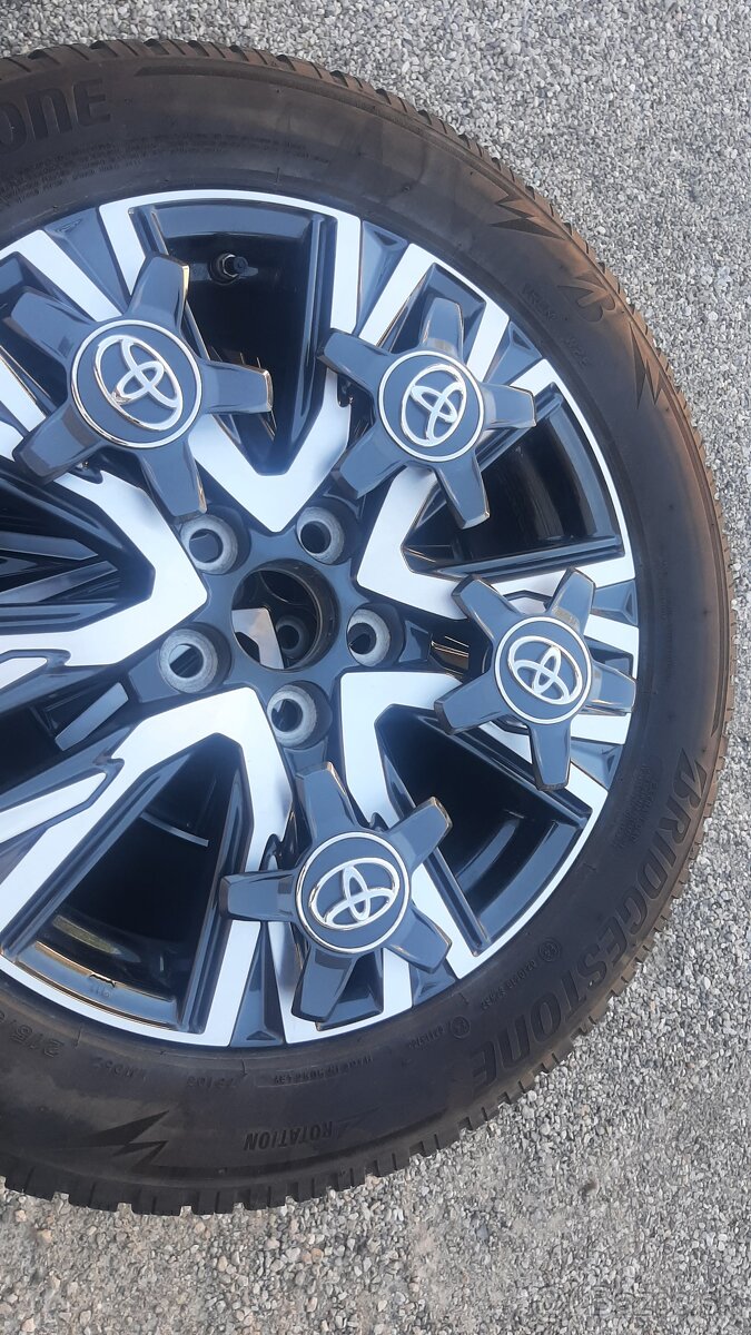 Toyota Yaris Cross - zimné kolesá 17 ´´