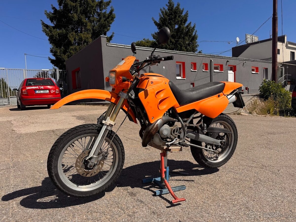 1998 DERBI SENDA 50 ccm s doklady