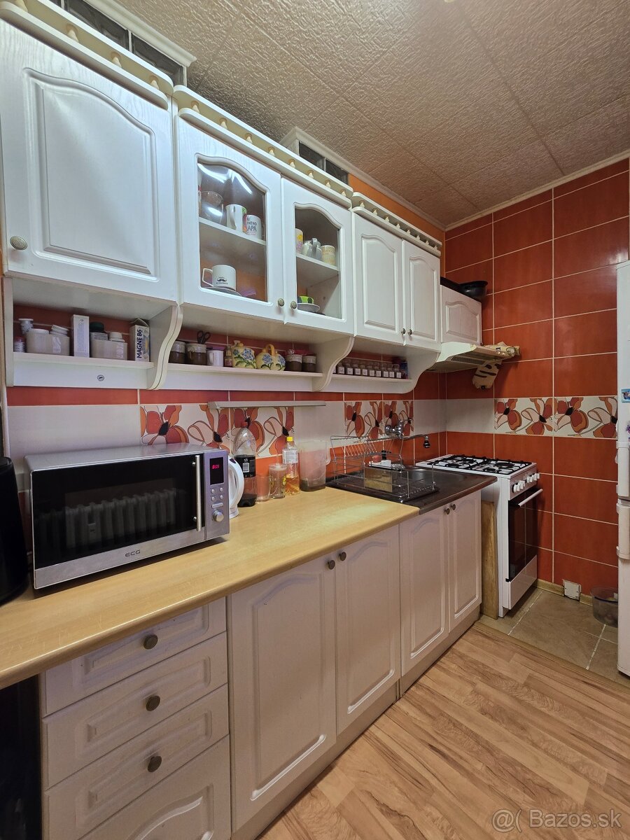 Predám 3 izbový byt v Matejovciach, Poprad